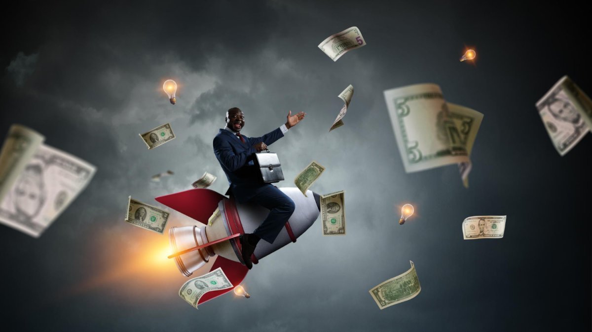 How to Make Money Online in Canada? (15 Opportunities) - 16 Tips for Making Money Fast in 2023