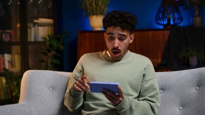 Watch Videos & Earn Money in Pakistan in 2023 -